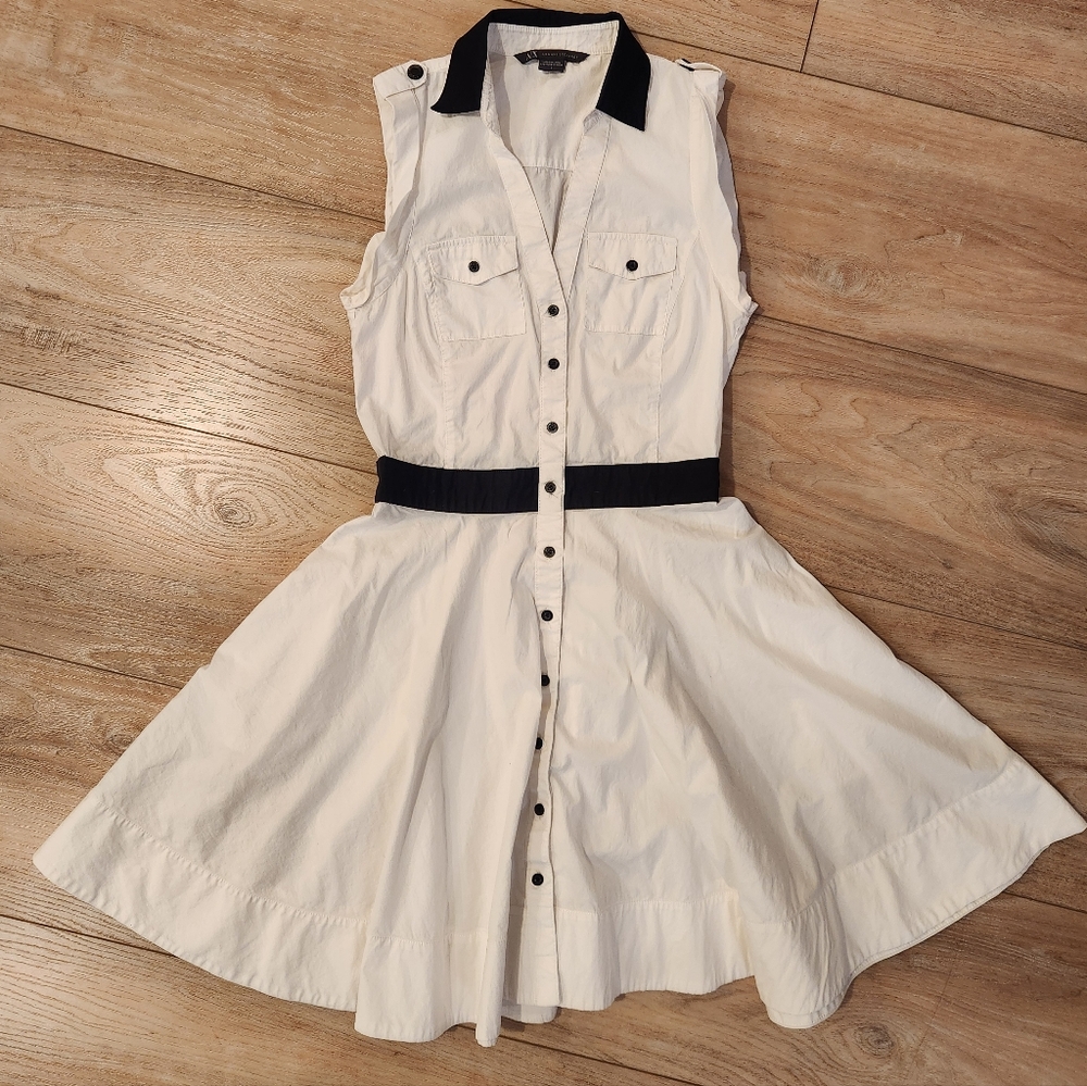 Armani Exchange White Sleeveless Shirt-Dress with Black Accents
